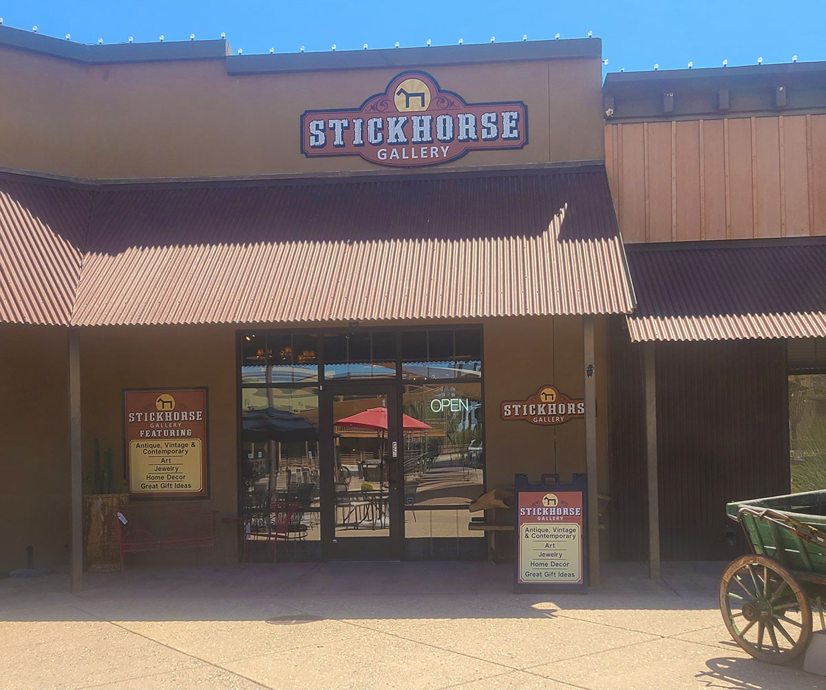 Stickhorse Gallery in Cave Creek 