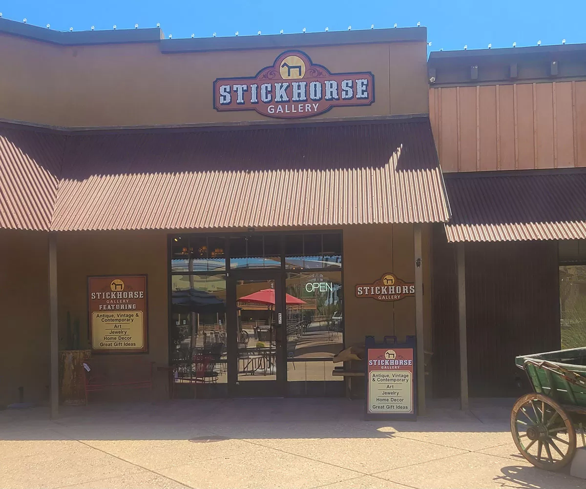 Stickhorse Gallery in Cave Creek 